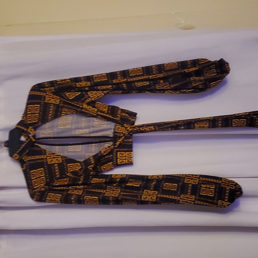 Blouse - Picture 3 of 3